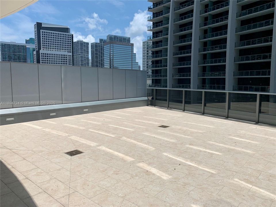 En Venta: $1,175,000 (1 camas, 2 baños, 1019 Pies cuadrados)