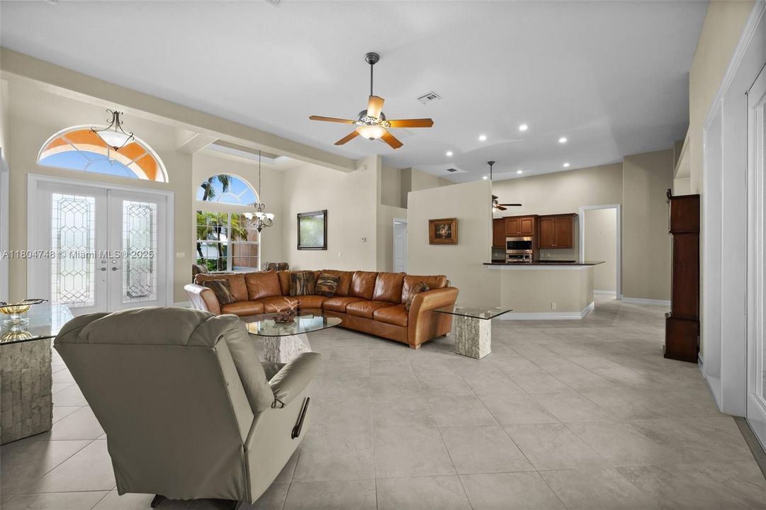 Extra tall ceilings in the living room