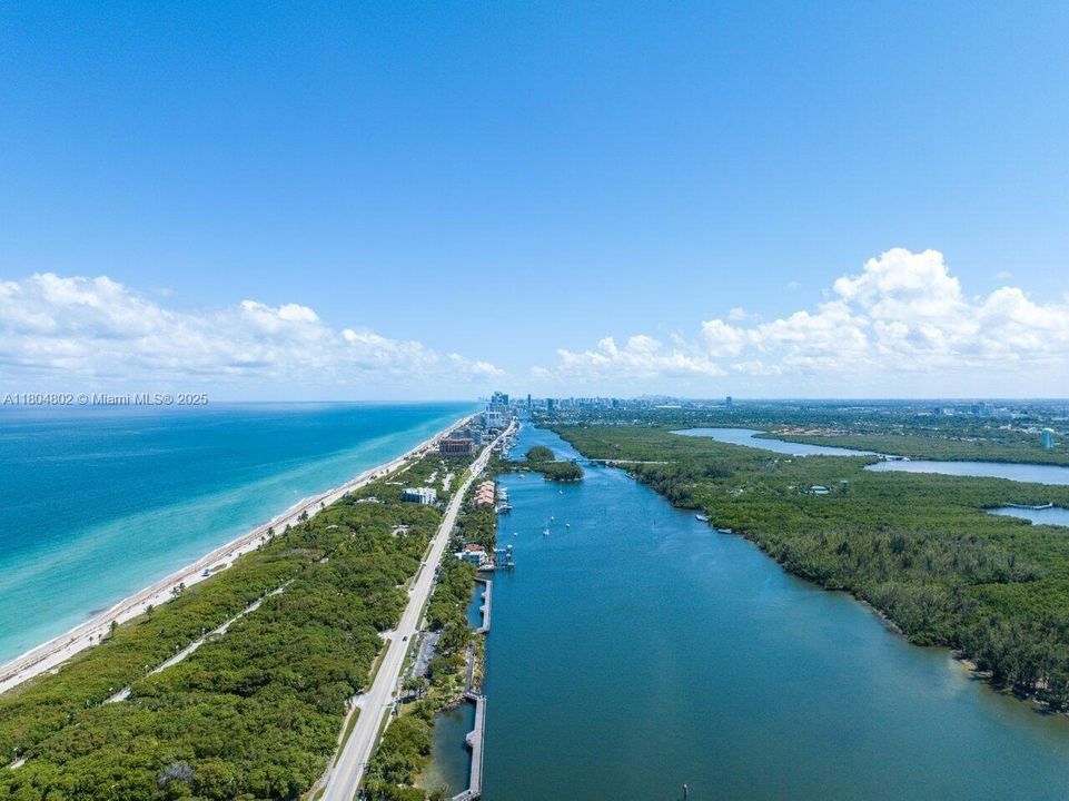 En Venta: $4,299,000 (0.15 acres)