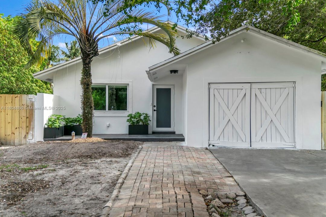 For Rent: $7,500 (4 beds, 3 baths, 1950 Square Feet)