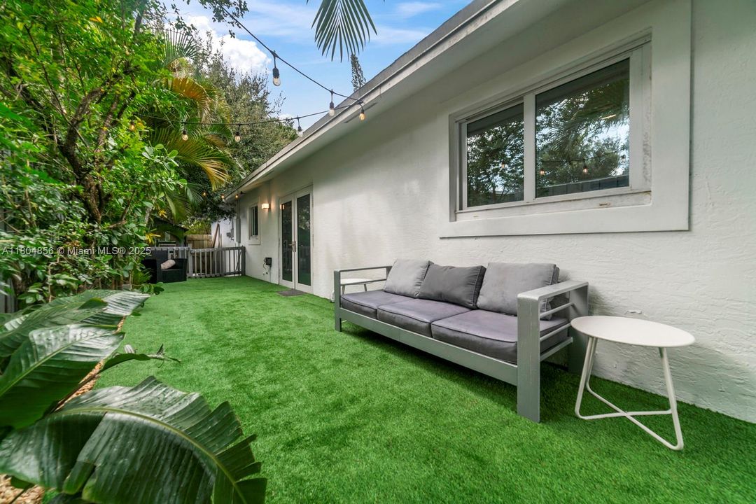 For Rent: $7,500 (4 beds, 3 baths, 1950 Square Feet)