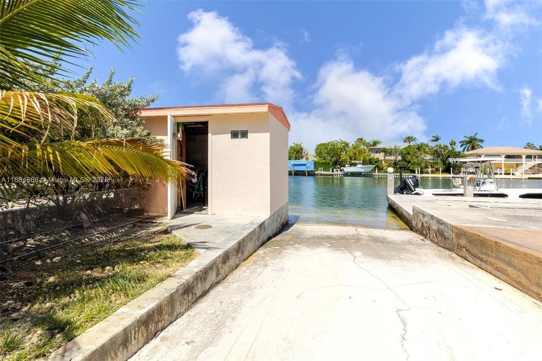 Recently Sold: $1,999,999 (3 beds, 2 baths, 0 Square Feet)