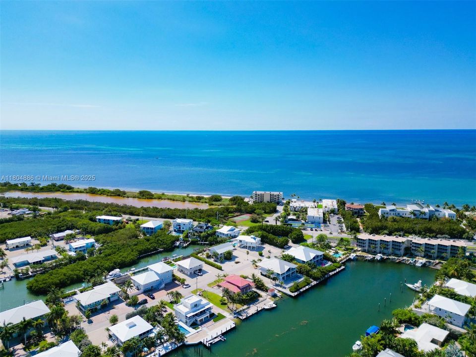 Recently Sold: $1,999,999 (3 beds, 2 baths, 0 Square Feet)