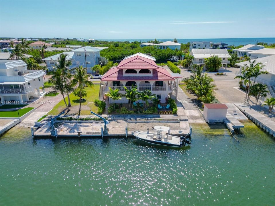 Recently Sold: $1,999,999 (3 beds, 2 baths, 0 Square Feet)