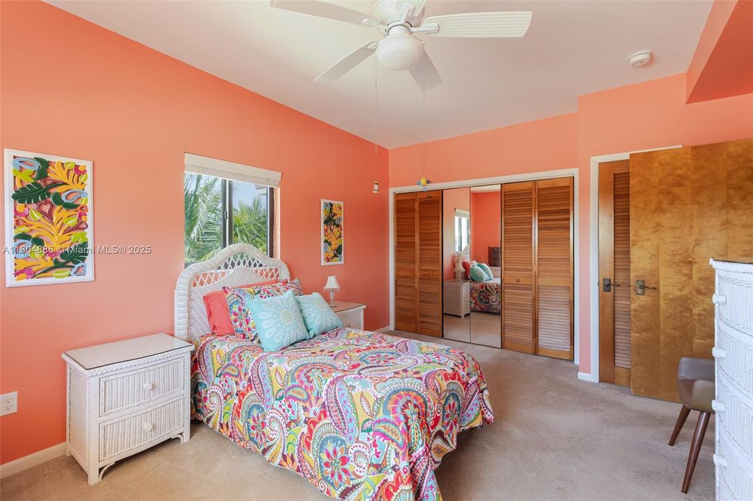 Recently Sold: $1,999,999 (3 beds, 2 baths, 0 Square Feet)