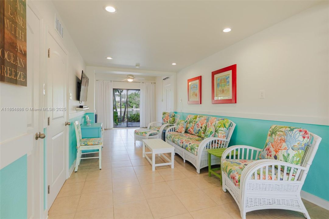 Recently Sold: $1,999,999 (3 beds, 2 baths, 0 Square Feet)