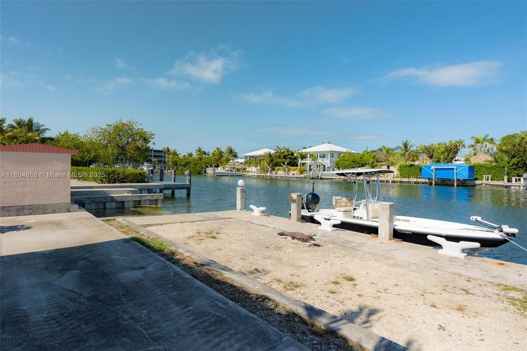 Recently Sold: $1,999,999 (3 beds, 2 baths, 0 Square Feet)