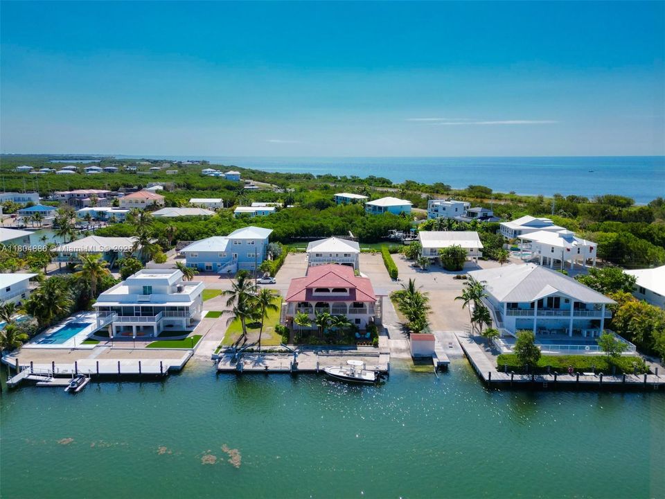 Recently Sold: $1,999,999 (3 beds, 2 baths, 0 Square Feet)