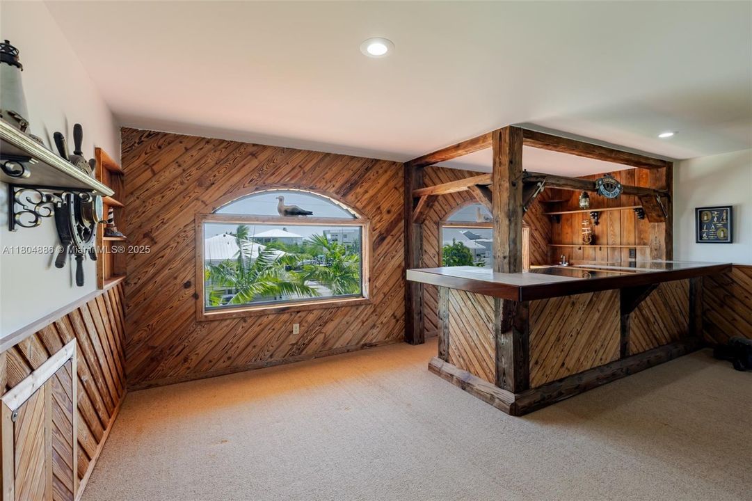 Recently Sold: $1,999,999 (3 beds, 2 baths, 0 Square Feet)