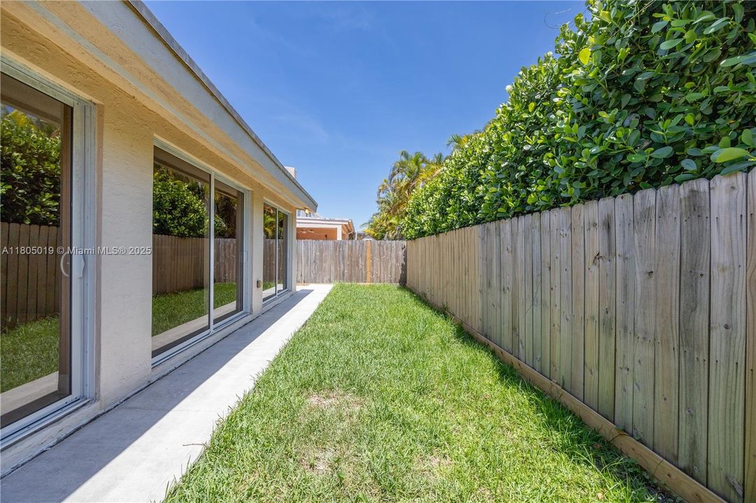 Neighborhood Ariel view.