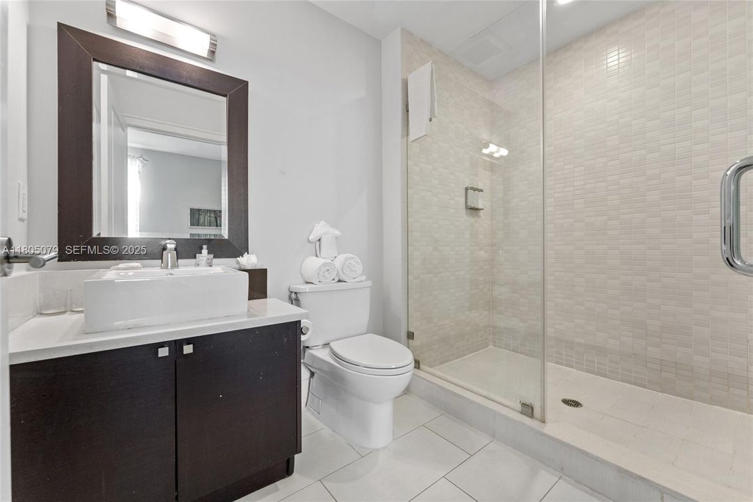 For Sale: $185,000 (3 beds, 4 baths, 2070 Square Feet)