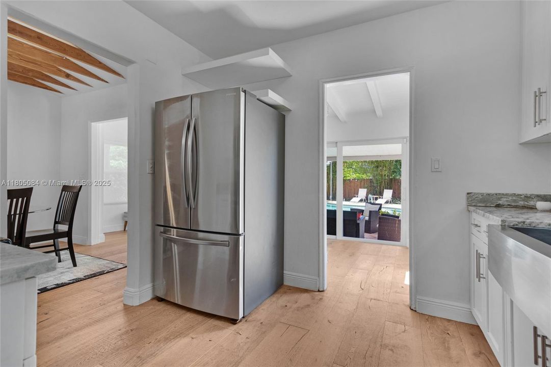 Vendido Recientemente: $840,000 (2 camas, 1 baños, 1322 Pies cuadrados)