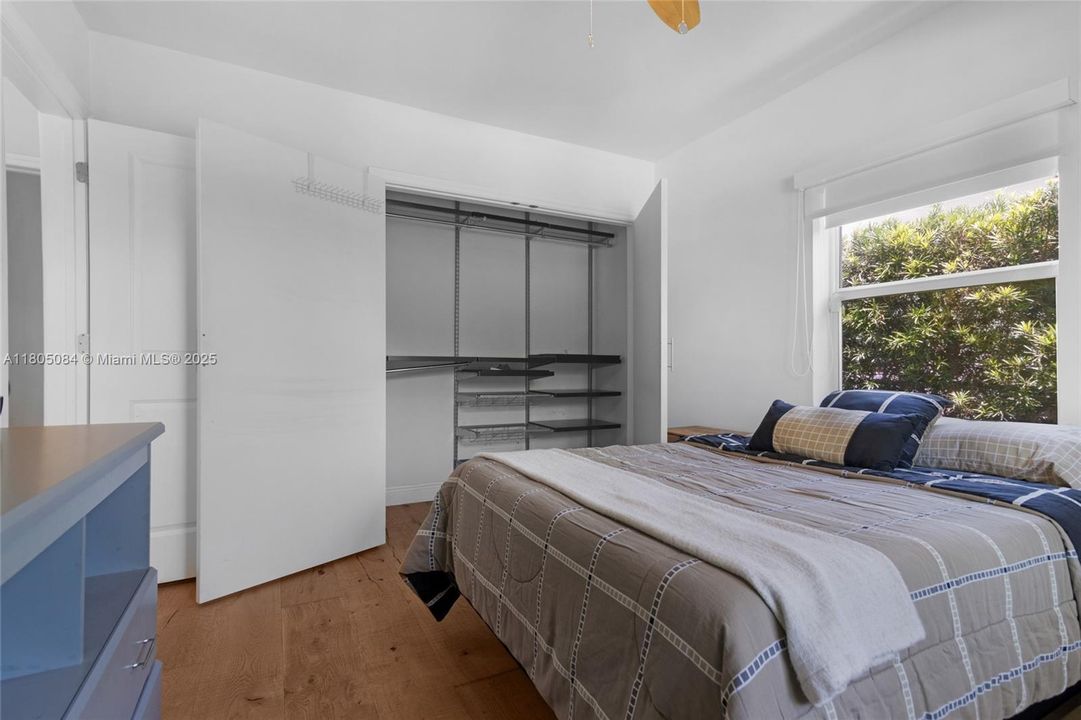 Vendido Recientemente: $840,000 (2 camas, 1 baños, 1322 Pies cuadrados)