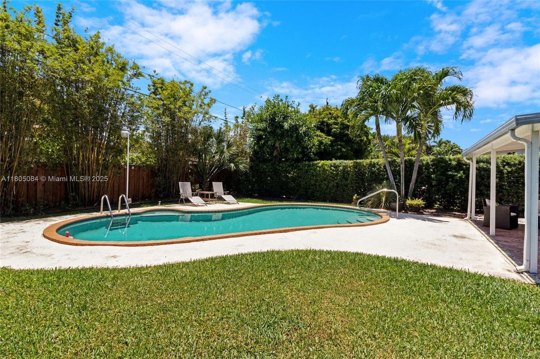 Vendido Recientemente: $840,000 (2 camas, 1 baños, 1322 Pies cuadrados)