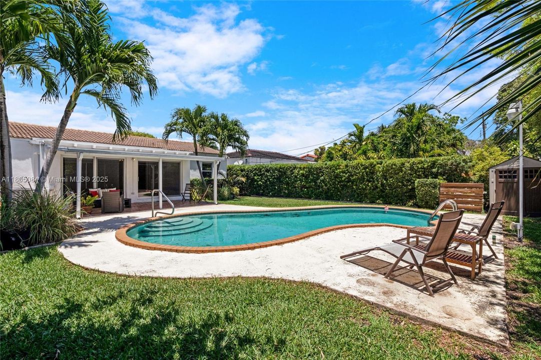 Vendido Recientemente: $840,000 (2 camas, 1 baños, 1322 Pies cuadrados)