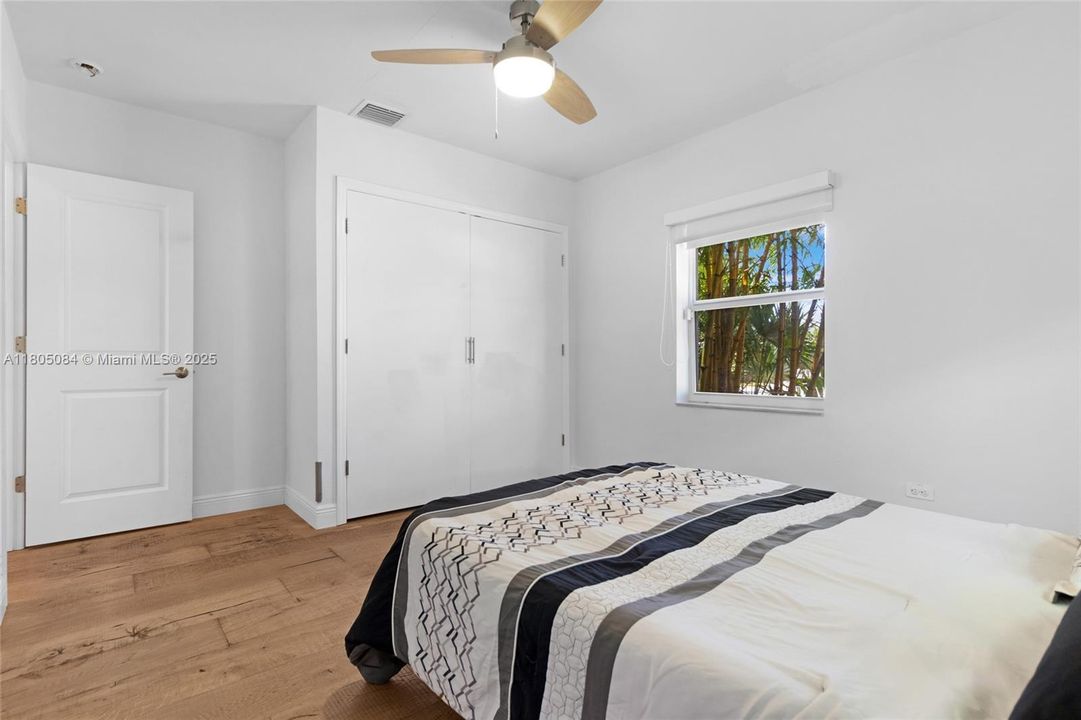 Vendido Recientemente: $840,000 (2 camas, 1 baños, 1322 Pies cuadrados)