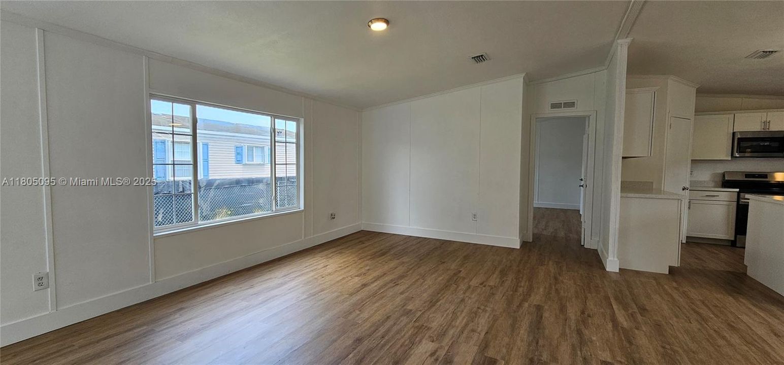 最近售出: $259,900 (3 贝兹, 2 浴室, 1456 平方英尺)