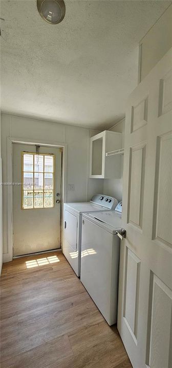 最近售出: $259,900 (3 贝兹, 2 浴室, 1456 平方英尺)