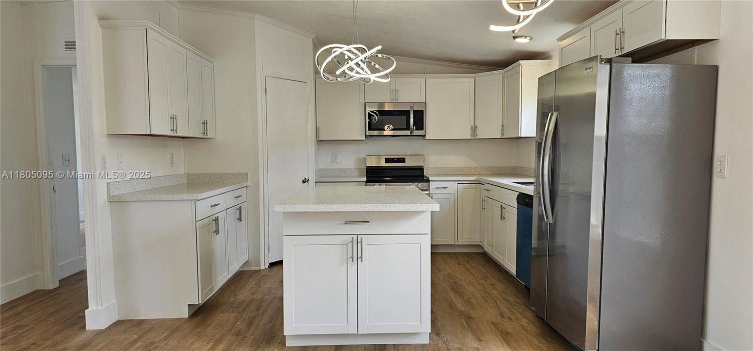 最近售出: $259,900 (3 贝兹, 2 浴室, 1456 平方英尺)