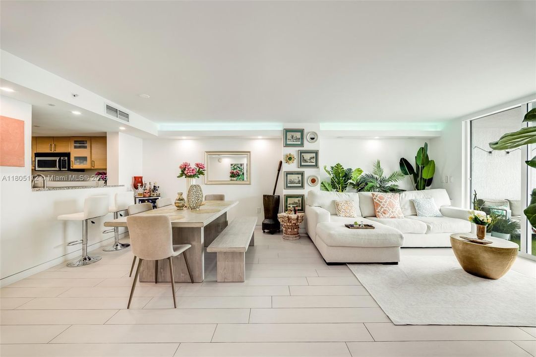 En Venta: $950,000 (2 camas, 2 baños, 1367 Pies cuadrados)