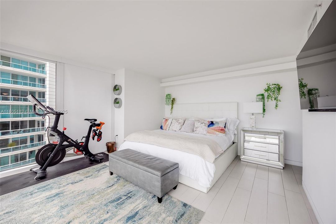 En Venta: $950,000 (2 camas, 2 baños, 1367 Pies cuadrados)