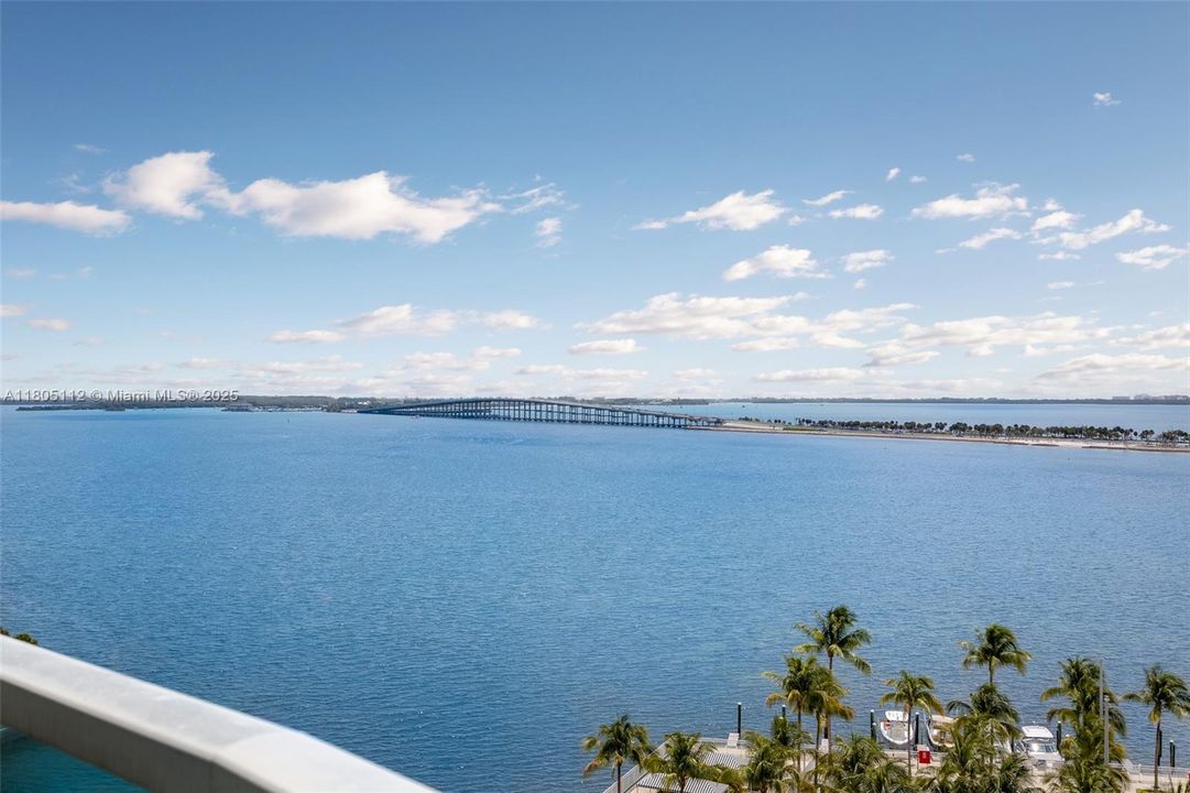 En Venta: $950,000 (2 camas, 2 baños, 1367 Pies cuadrados)