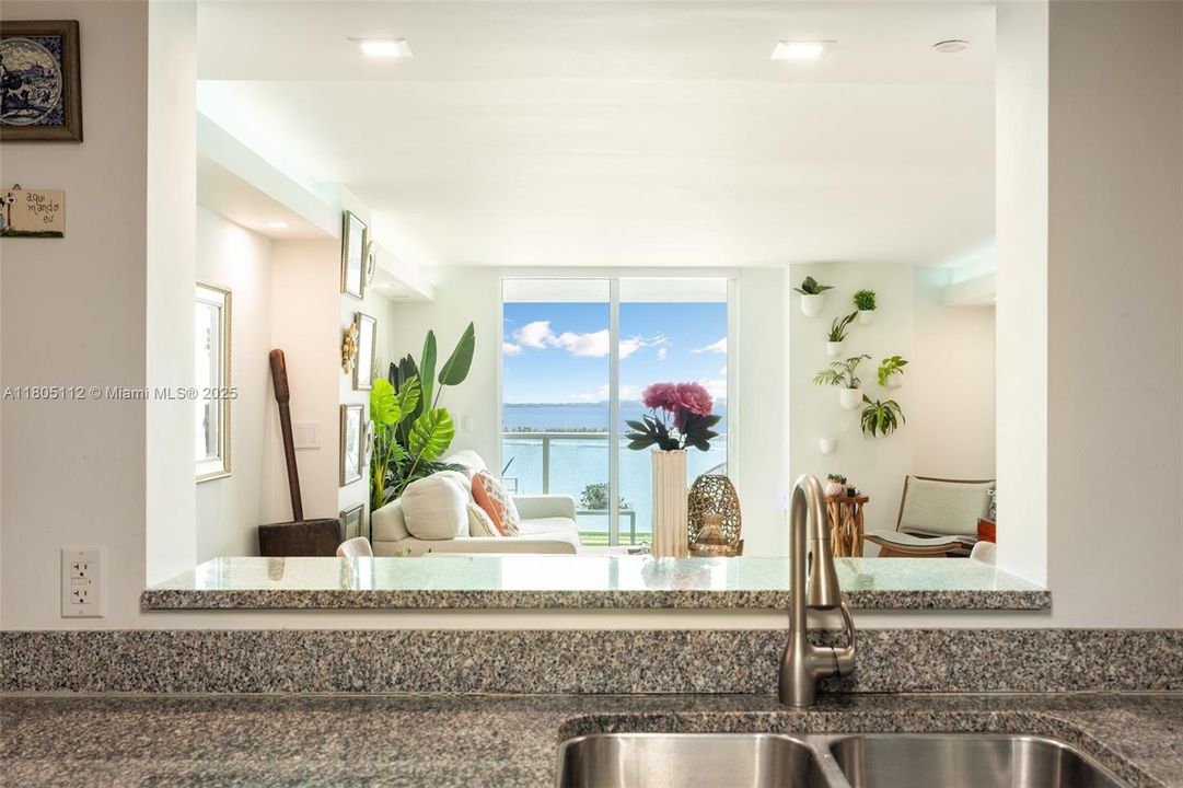 En Venta: $950,000 (2 camas, 2 baños, 1367 Pies cuadrados)