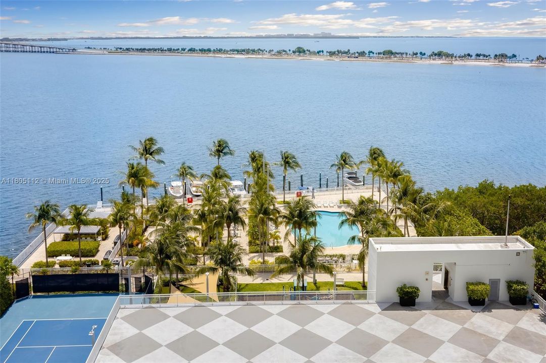 En Venta: $950,000 (2 camas, 2 baños, 1367 Pies cuadrados)