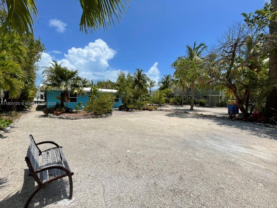 For Sale: $1,439,000 (0.29 acres)