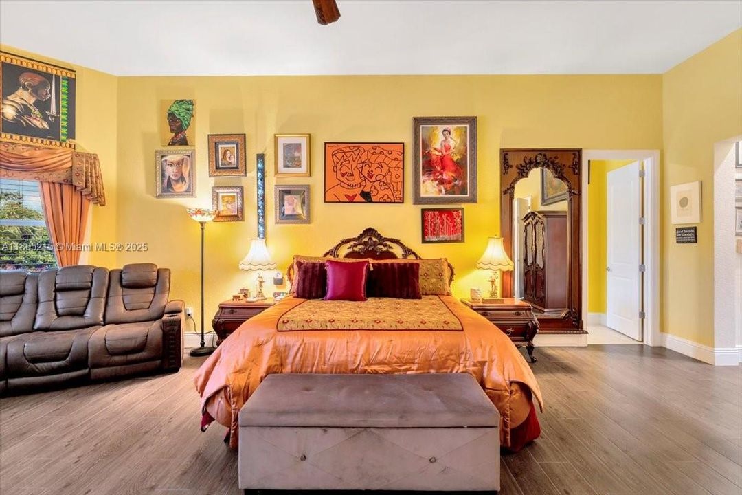 En Venta: $2,999,000 (7 camas, 5 baños, 6756 Pies cuadrados)