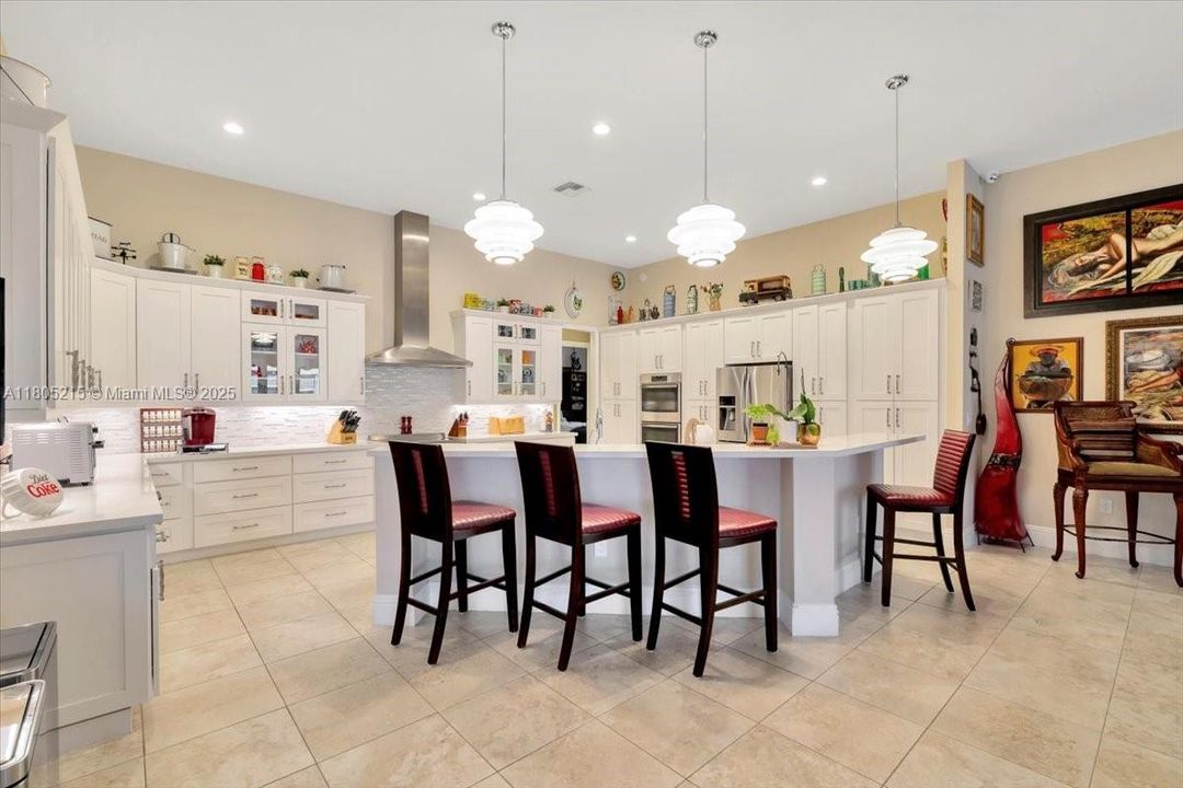 En Venta: $2,999,000 (7 camas, 5 baños, 6756 Pies cuadrados)