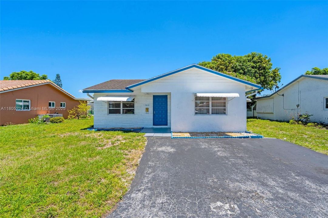 Recently Sold: $330,000 (3 beds, 1 baths, 1224 Square Feet)