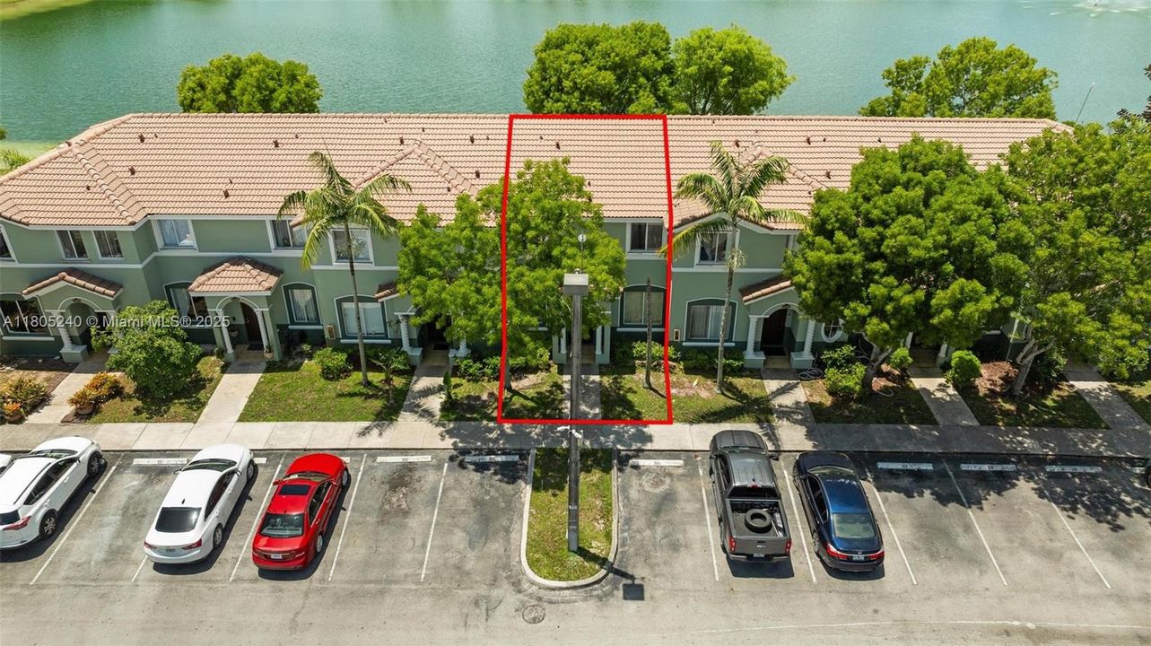 En Venta: $330,000 (3 camas, 2 baños, 1302 Pies cuadrados)