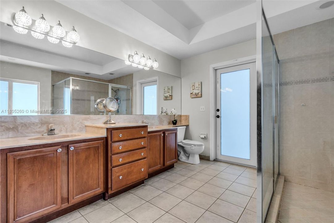 For Sale: $1,449,999 (5 beds, 3 baths, 3329 Square Feet)