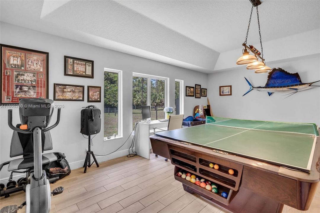 For Sale: $1,449,999 (5 beds, 3 baths, 3329 Square Feet)