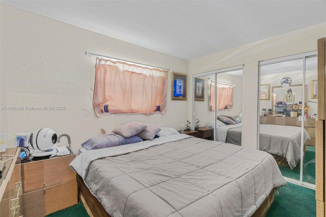 Недавно продано: $675,000 (3 спален, 2 ванн, 1600 Квадратных фут)