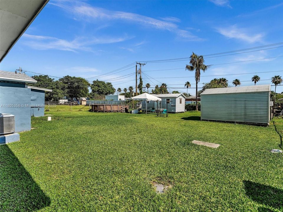 Recently Sold: $479,900 (4 beds, 2 baths, 1232 Square Feet)