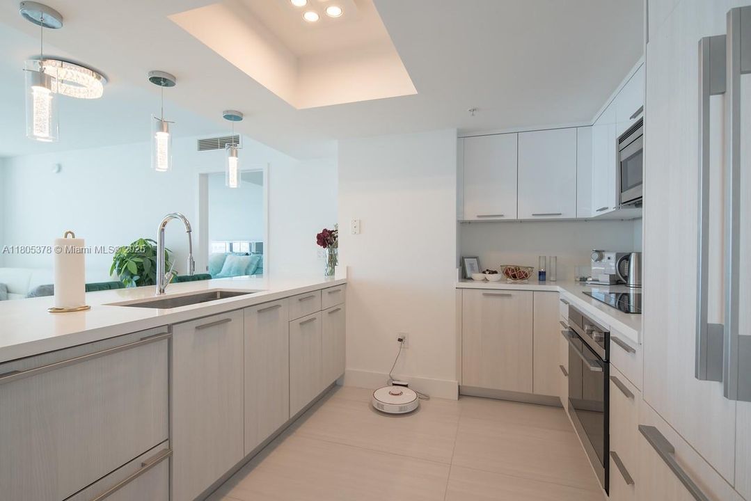 En Venta: $999,000 (2 camas, 2 baños, 1222 Pies cuadrados)