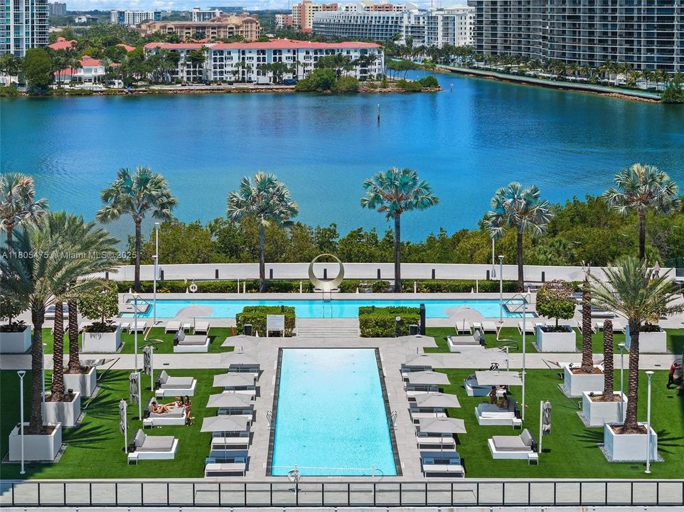 待售: $2,950,000 (3 贝兹, 4 浴室, 2750 平方英尺)