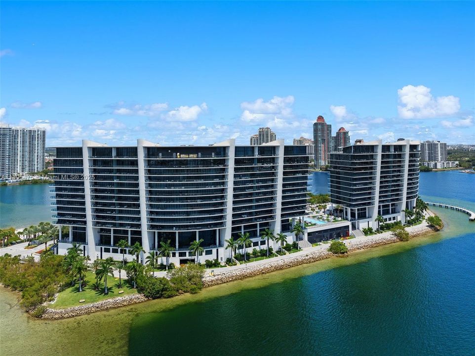 待售: $2,950,000 (3 贝兹, 4 浴室, 2750 平方英尺)