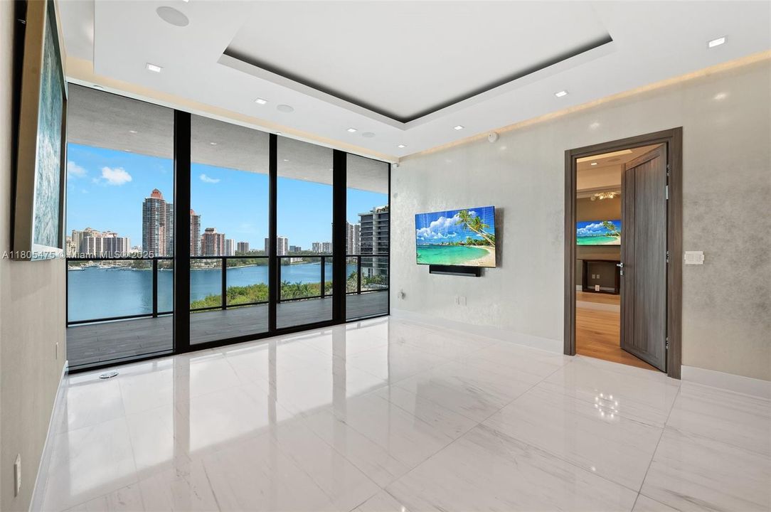 待售: $2,950,000 (3 贝兹, 4 浴室, 2750 平方英尺)