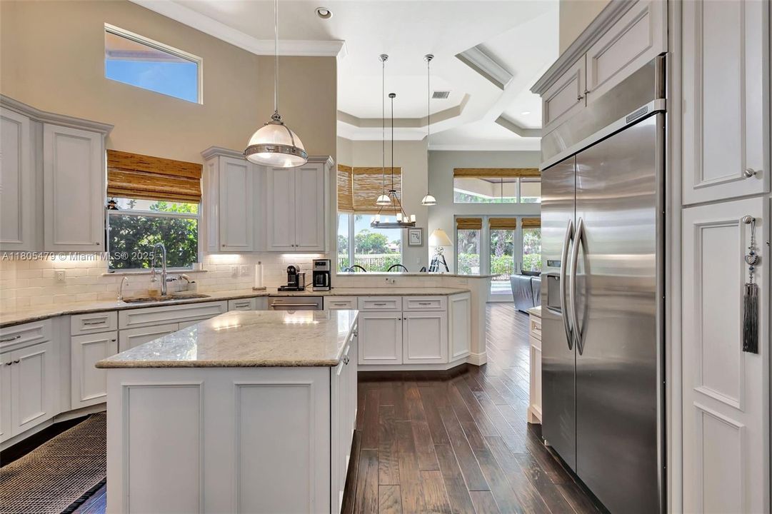 最近售出: $3,395,000 (5 贝兹, 5 浴室, 4636 平方英尺)