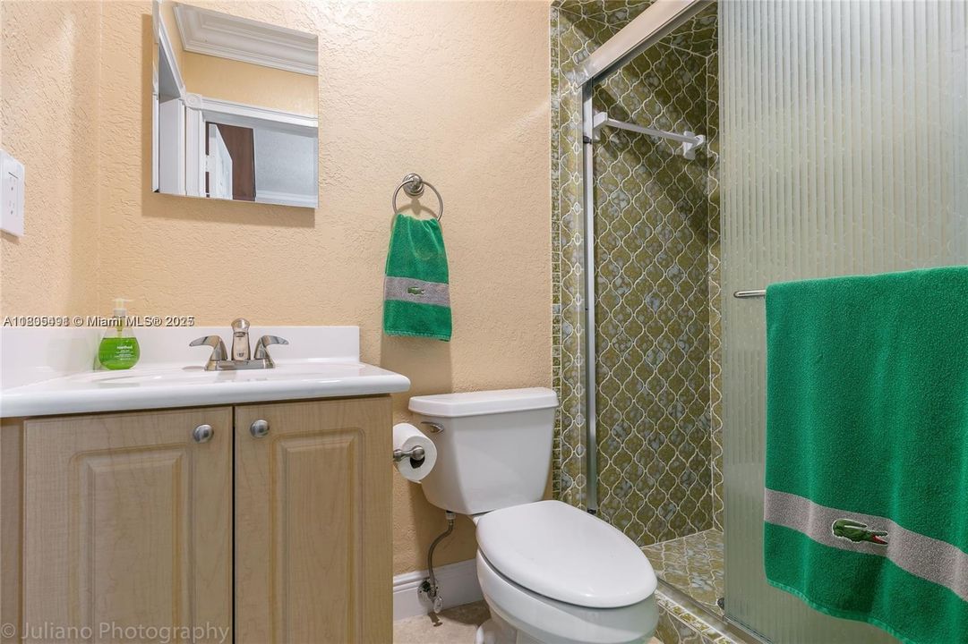 最近租的: $5,500 (4 贝兹, 3 浴室, 3113 平方英尺)