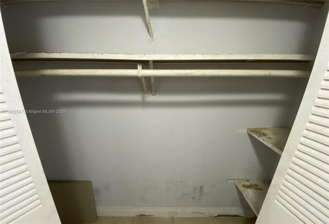 En Venta: $124,900 (1 camas, 1 baños, 714 Pies cuadrados)