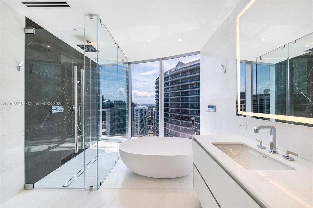 For Sale: $2,800,000 (2 beds, 3 baths, 1871 Square Feet)