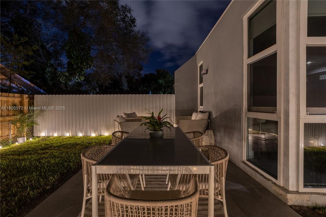Activo con contrato: $850,000 (3 camas, 2 baños, 1210 Pies cuadrados)