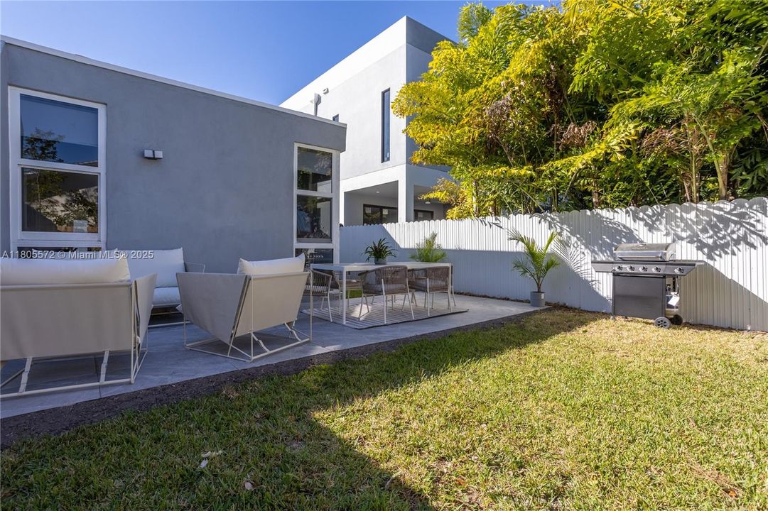 Activo con contrato: $850,000 (3 camas, 2 baños, 1210 Pies cuadrados)