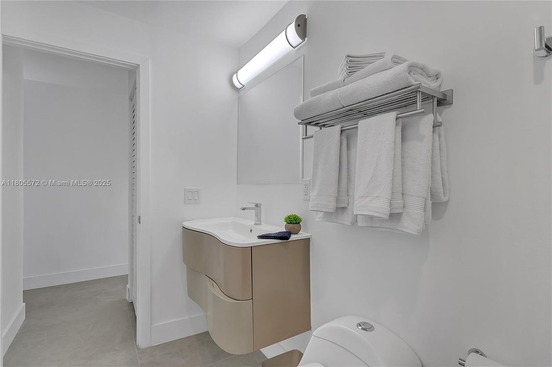 Activo con contrato: $850,000 (3 camas, 2 baños, 1210 Pies cuadrados)