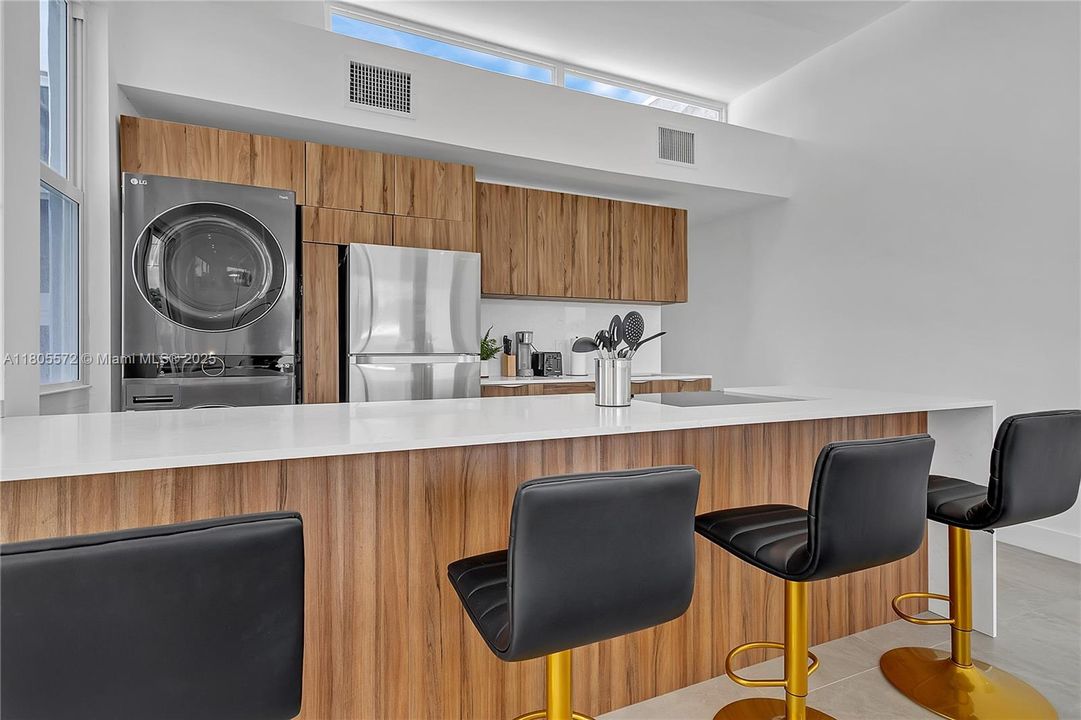 Activo con contrato: $850,000 (3 camas, 2 baños, 1210 Pies cuadrados)