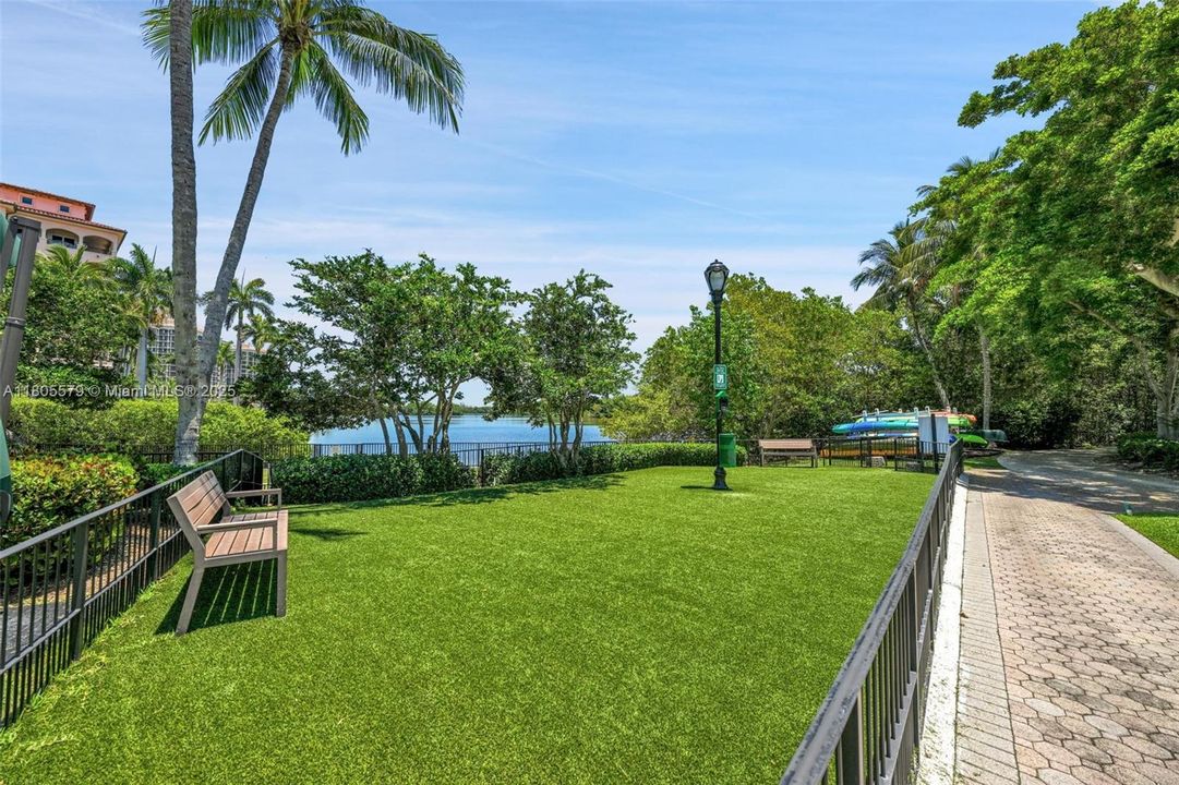 最近租的: $13,750 (3 贝兹, 3 浴室, 2980 平方英尺)